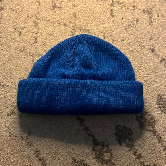 blue beanie - Picture 1 of 1